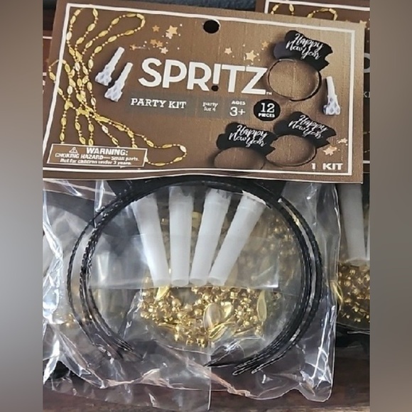 Spritz Other - Set of 2 New Years Party Kits - NEW